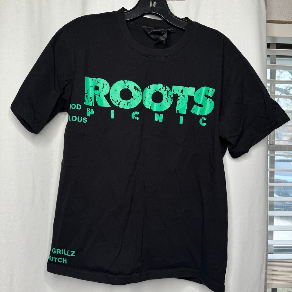 VLONE‎ the roots picnic Dave Chappell streetwear t shirt mens small